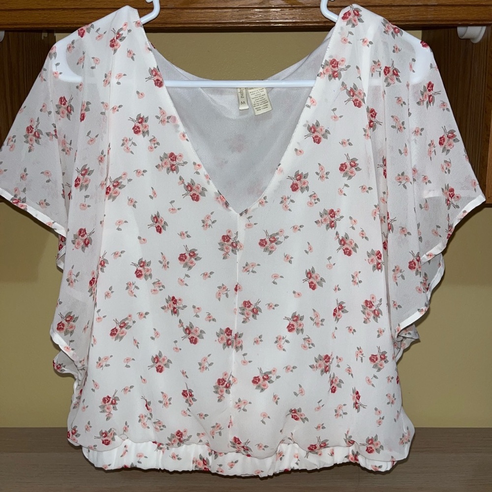 FLORAL BLOUSE